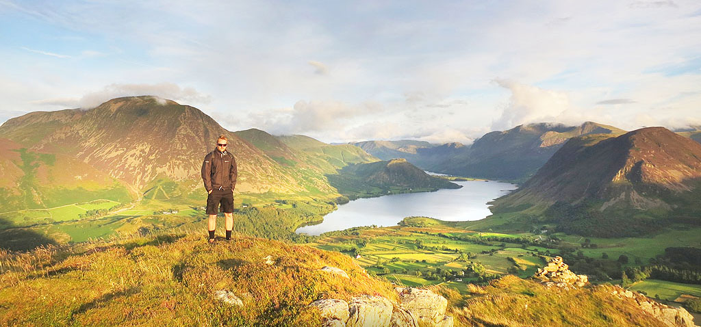 Recommended walking gear - Tips & Essential checklist on making your walk  the most enjoyable