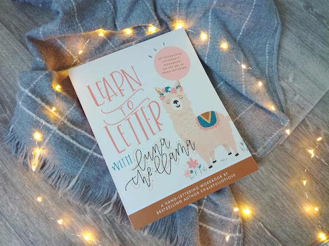 Learn to Letter with Luna the Llama : Un livre de Hand Lettering destinés aux enfants