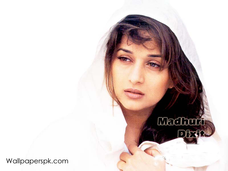 Funny Wallpapers And Videos Madhuri Dixit New Hd Wallpapers-2626