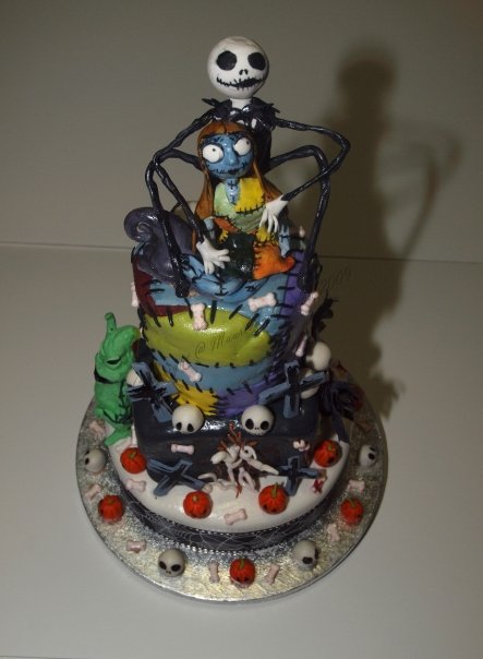 Taste Buds: Fondant cake!