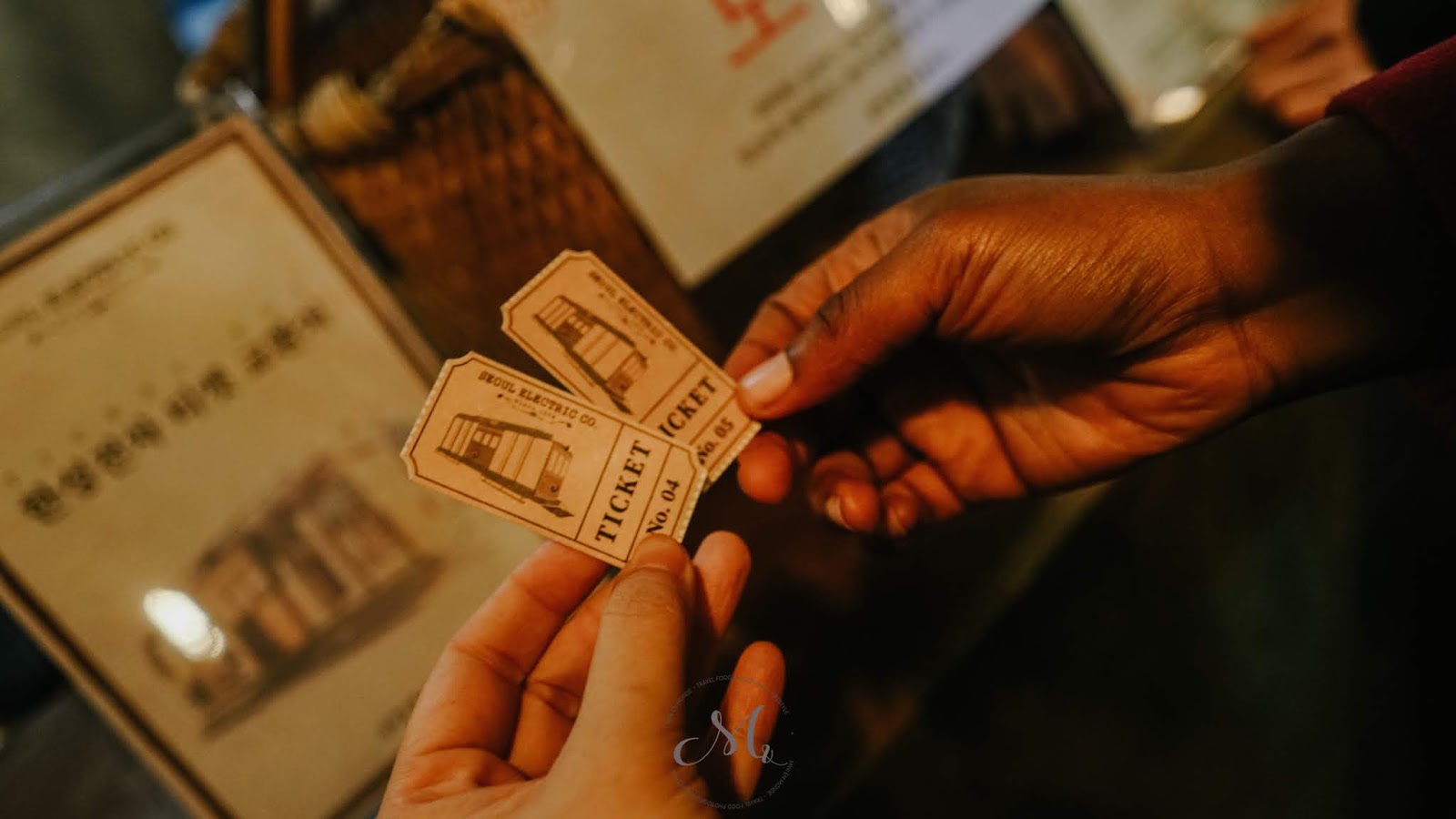 Nonsan Sunshine Studio 논산 션샤인스튜디오 an Instant Time Travel Switch Mini en Monde