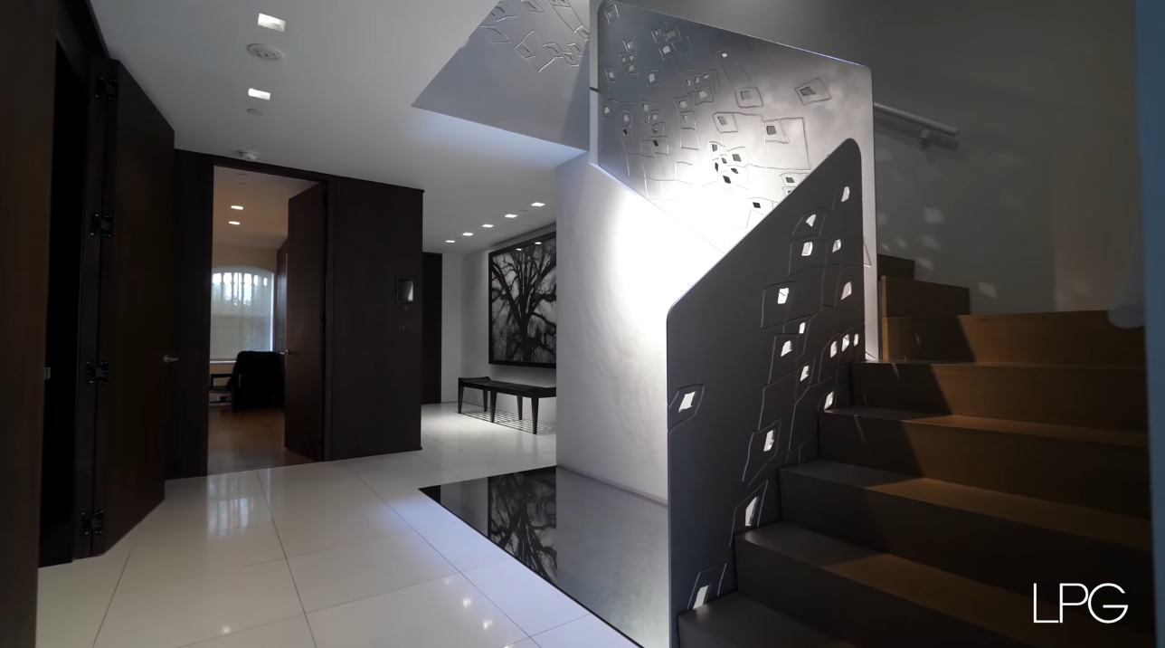 37 Photos vs. INSIDE the Top 3 BEST Manhattan, New York Townhouses | $20+ MILLION - Luxury Home & Interior Design Tour 37 Photos vs. INSIDE the Top 3 BEST Manhattan, New York Townhouses | $20+ MILLION - Luxury Home & Interior Design Tour
