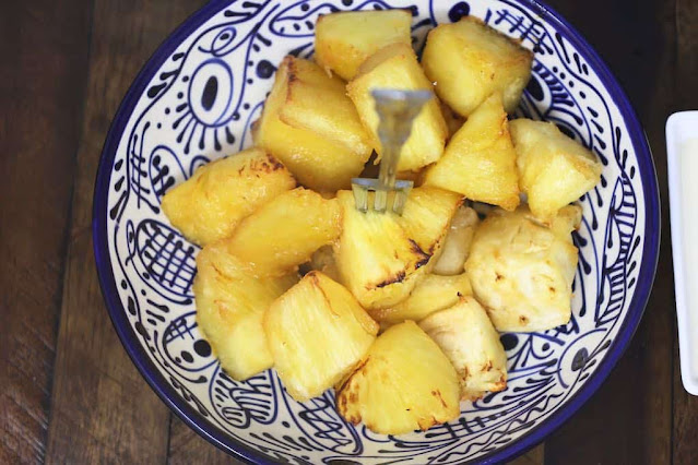 Air Fryer Brazilian Pineapple with Lime Dip