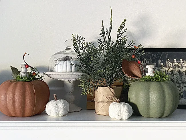 mantel with pumpkins