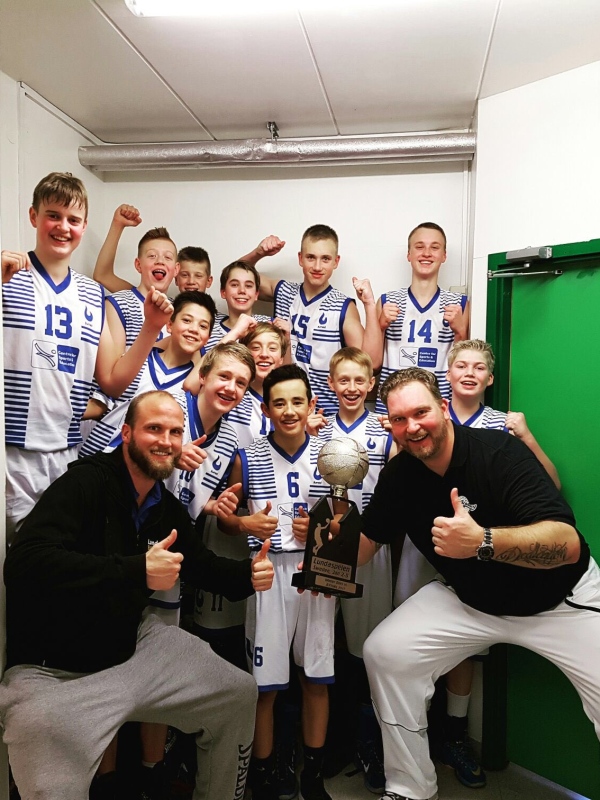 AartDekker INTERNATIONAAL JEUGD BASKETBALL / LANDSTEDE ZWOLLE / LUND