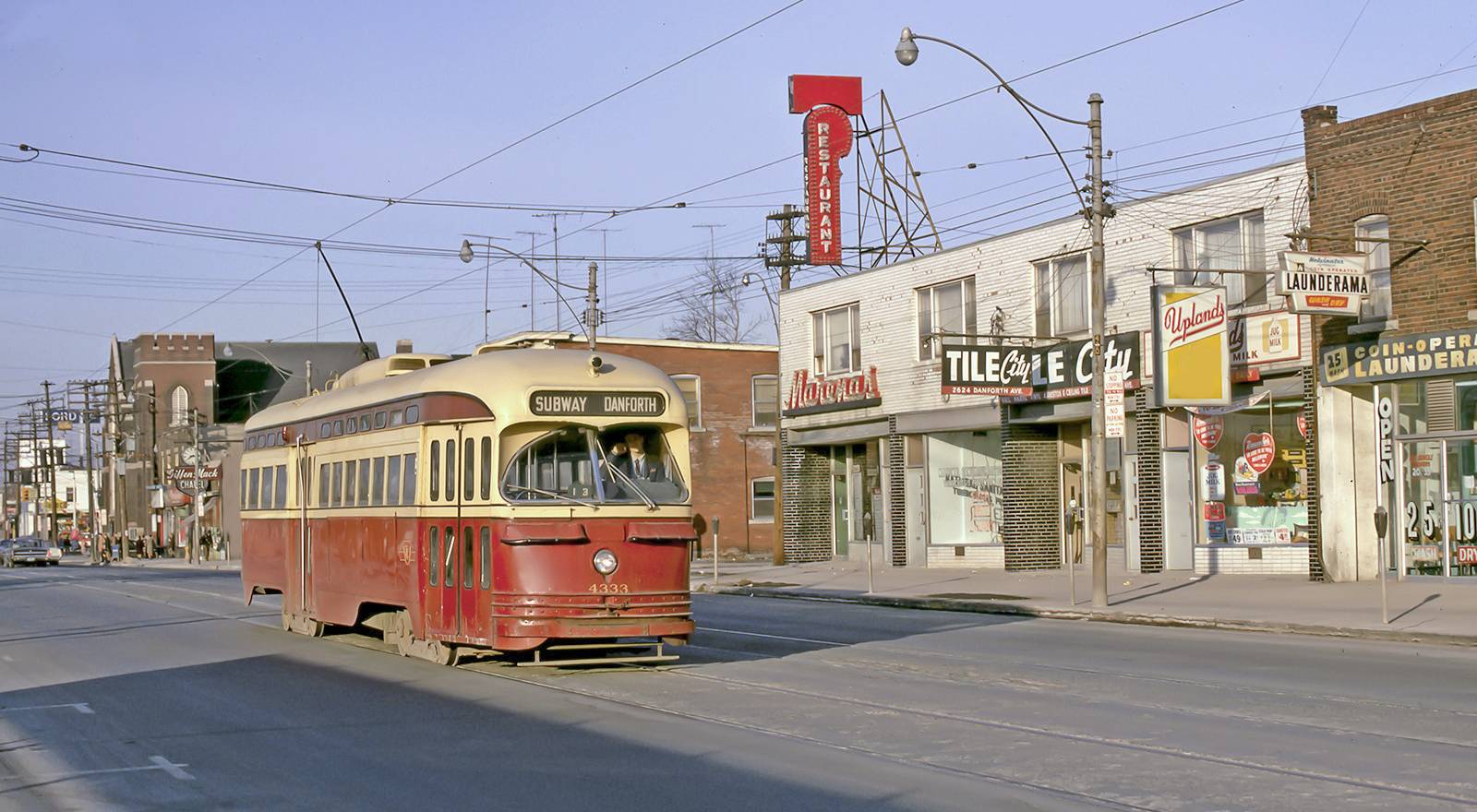 CHUCKMAN'S OTHER COLLECTION (TORONTO POSTCARDS) VOLUME 02 PHOTO