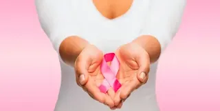 كيفية الكشف عن سرطان الثدي وكيف تتعامل عند وجود أورام الثدي
