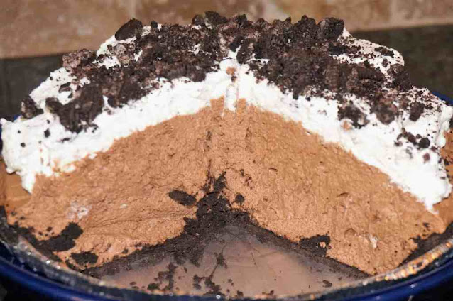 Mile-High Chocolate Mousse Pie