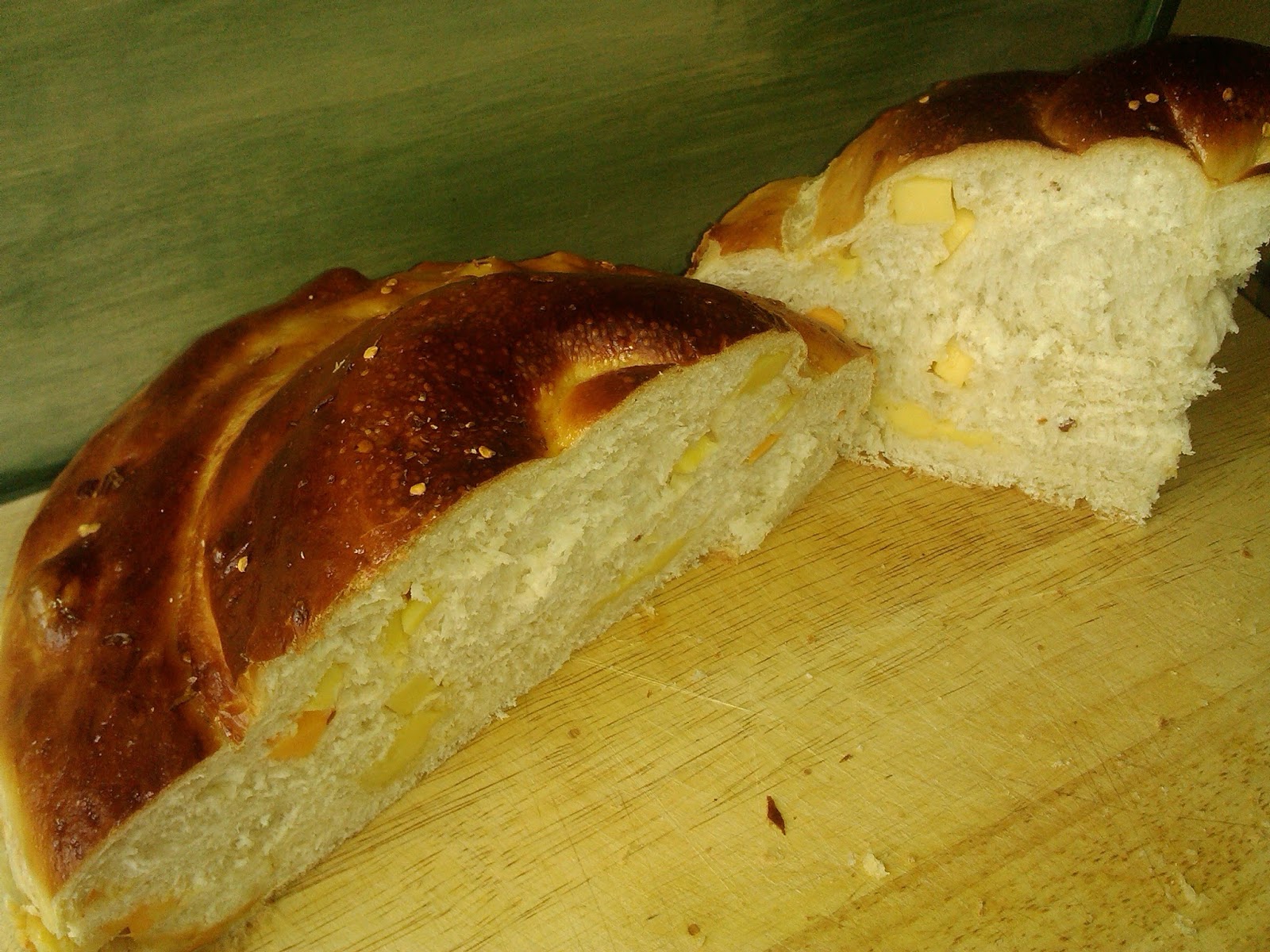 LA COCINERA NOVATA PAN BRIOCHE CON QUESO, LIGERAMENTE PICANTE {en