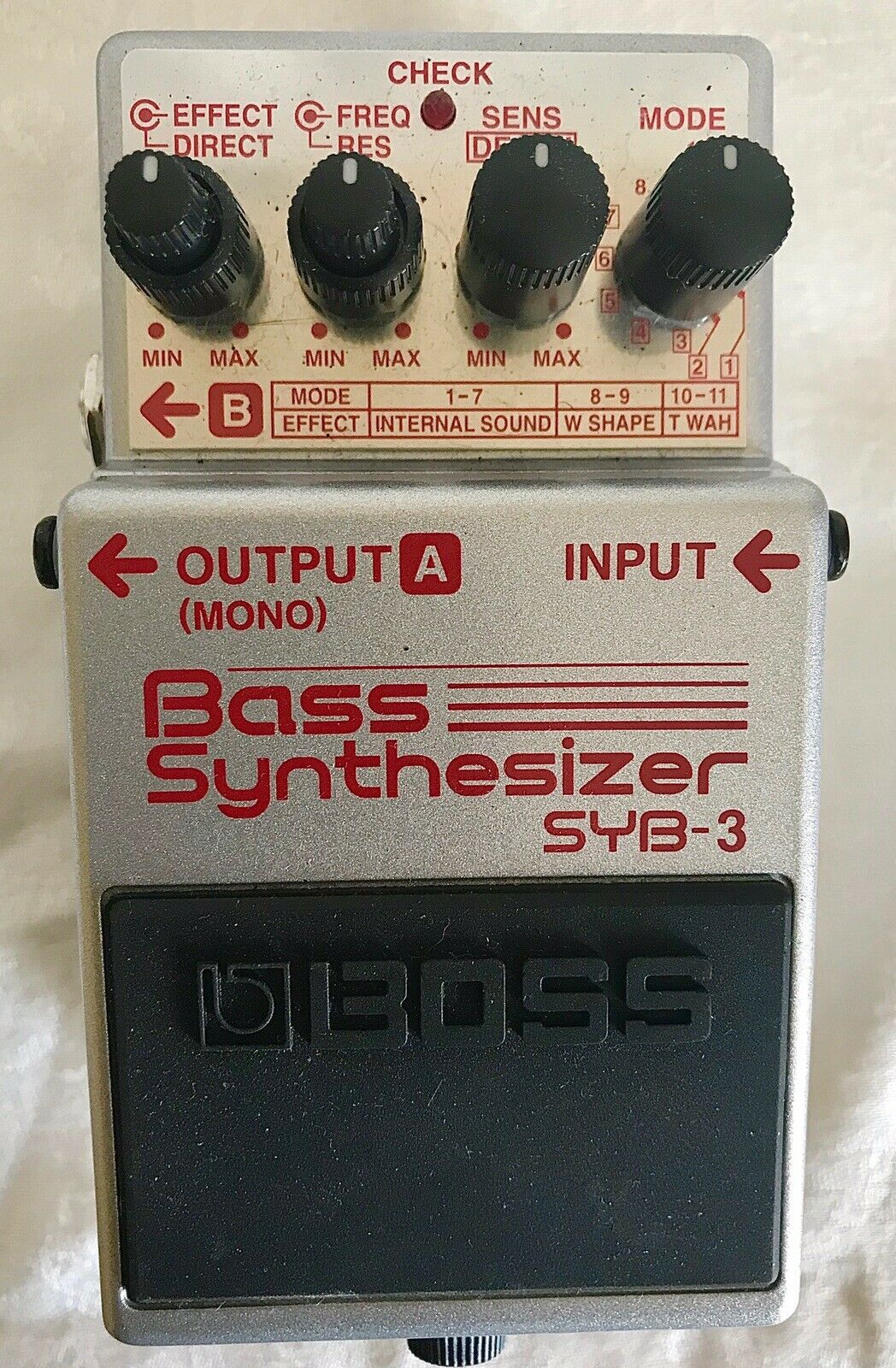 MATRIXSYNTH BOSSROLAND SYB3 BASS SYNTHESIZER EFFECTS PEDAL w