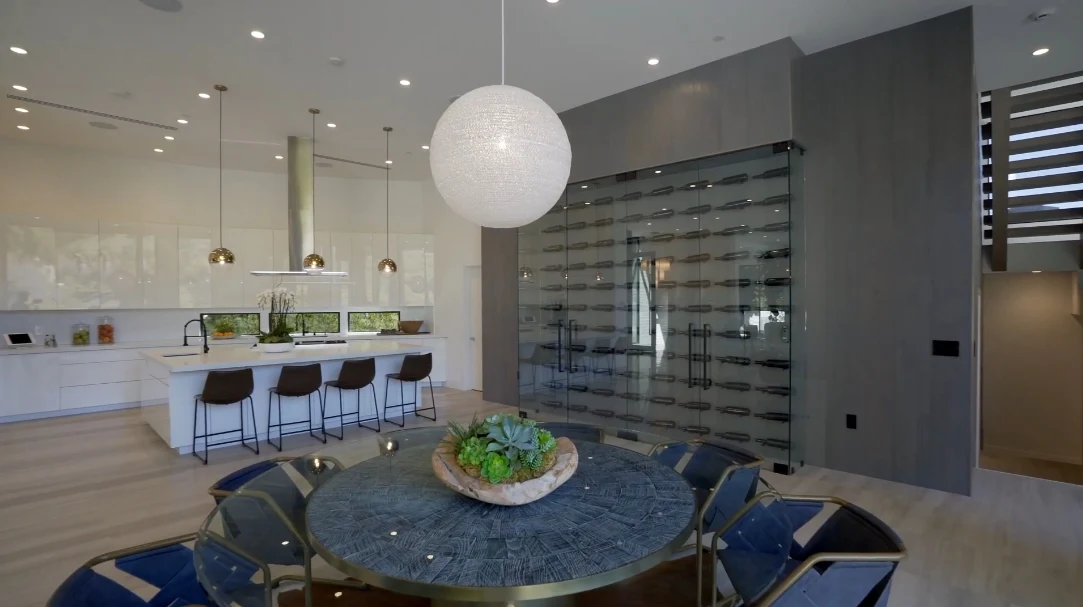 65 Interior Design Photos vs. 9455 Readcrest Dr, Beverly Hills, CA Ultra Luxury Home Tour