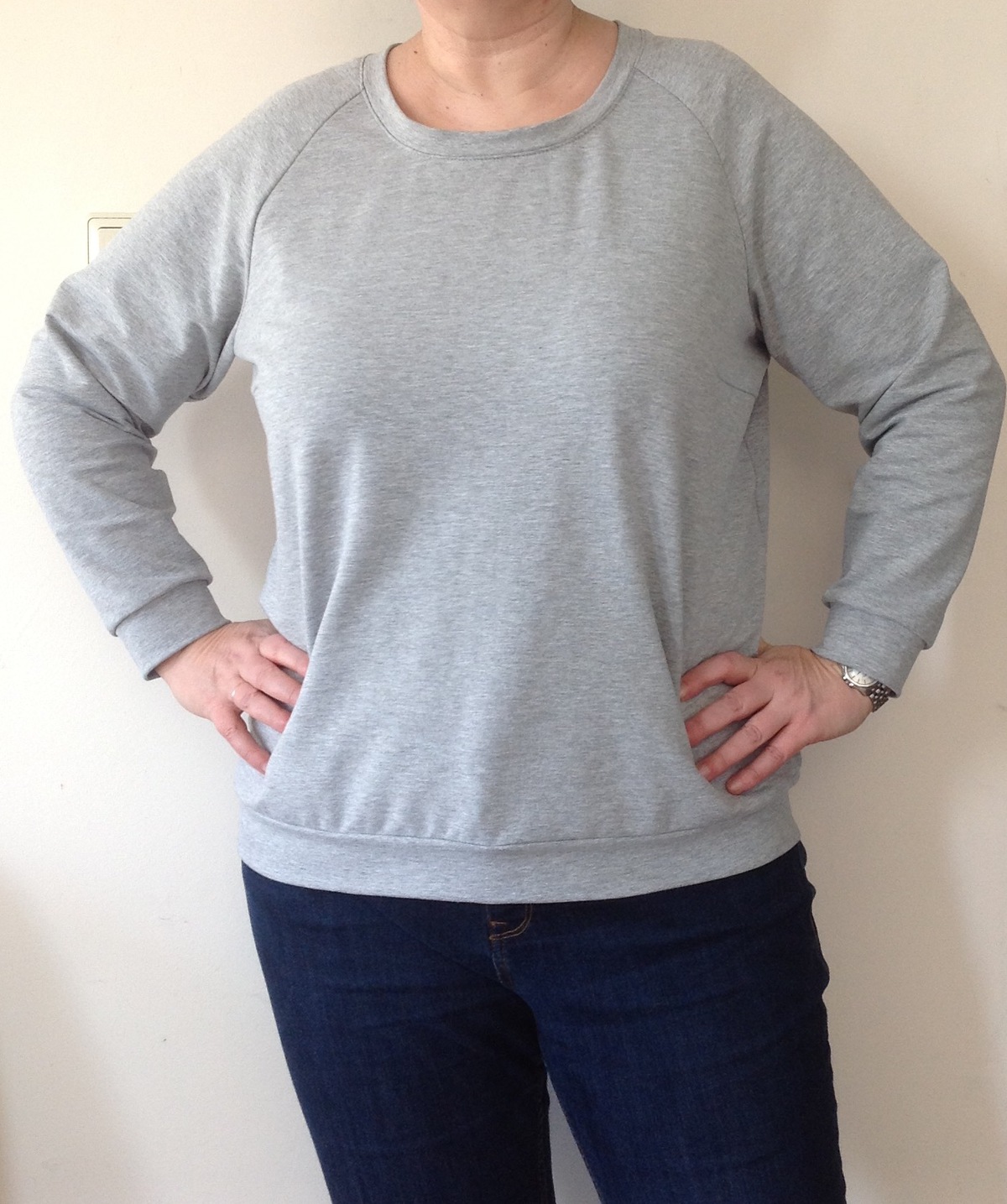Raglan sleeve sweater