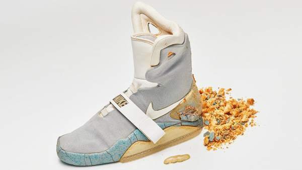 Las zapatillas Nike de Marty McFly se están desintegrando | Long Play