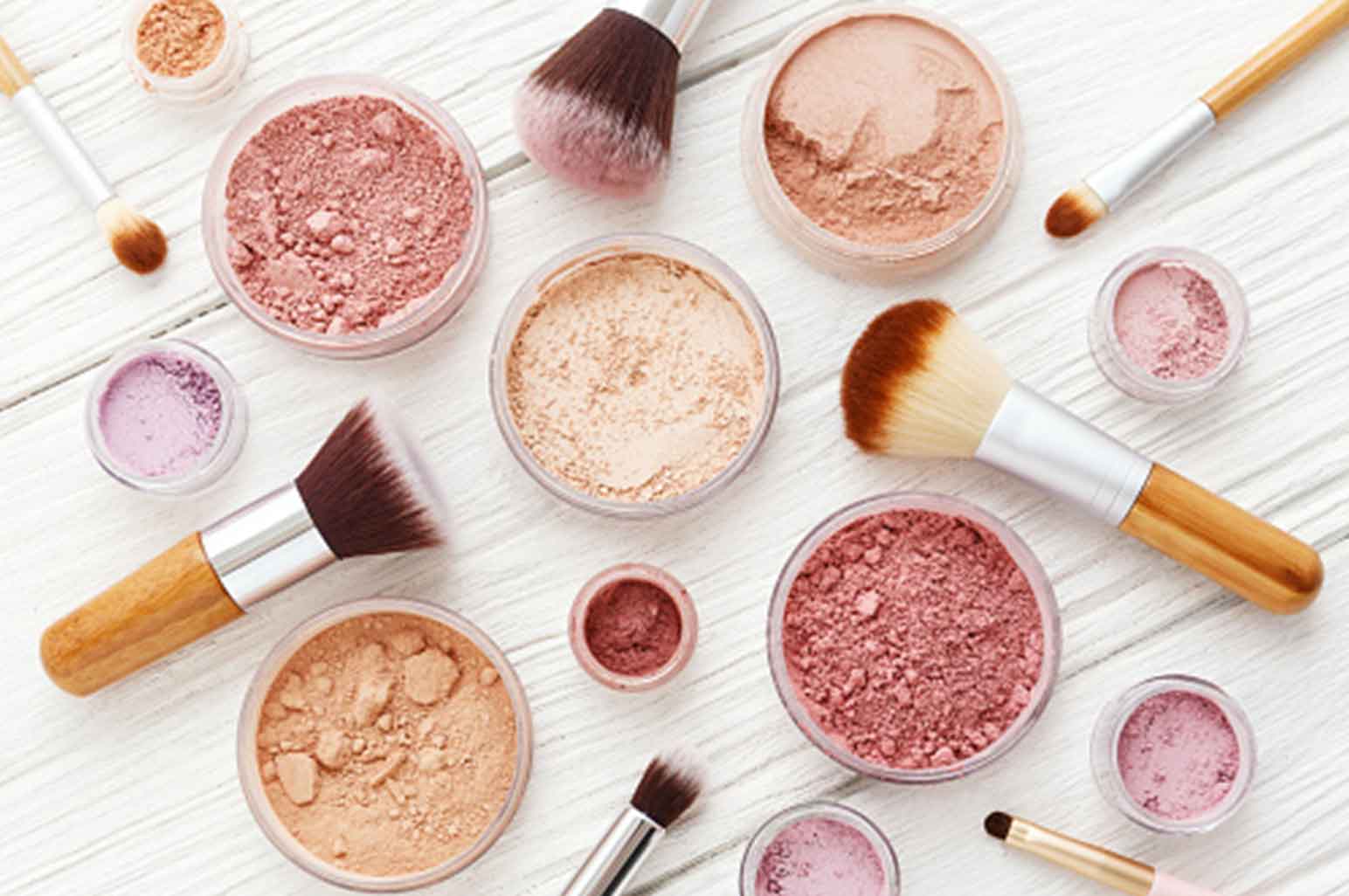 What Every Woman Should Know About Mineral Makeup