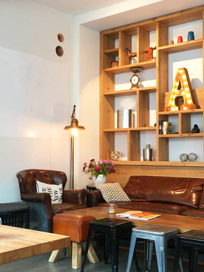 BLACK APRON HILDESHEIM HOMETOWN HERO