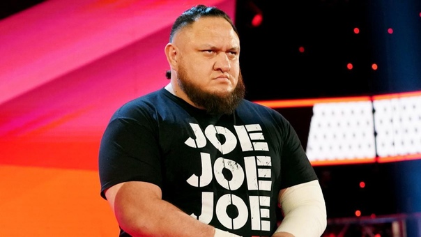 Самоа Джо сообщил, что врачи WWE до сих пор не пускают его на ринг