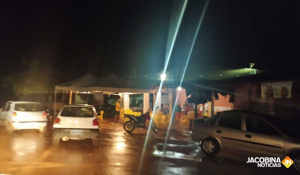 Jacobina: Polícia Militar encerra festa com 'paredão' e mais de 200 pessoas