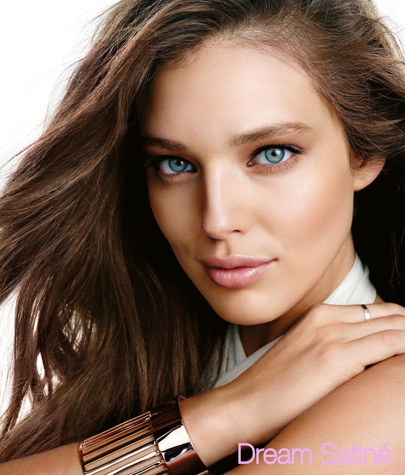 бежевый тон кожи. крем пудра мери кей слоновая кость 2. бежевый тон кожи. бежевый тон кожи. бежевый тон кожи.