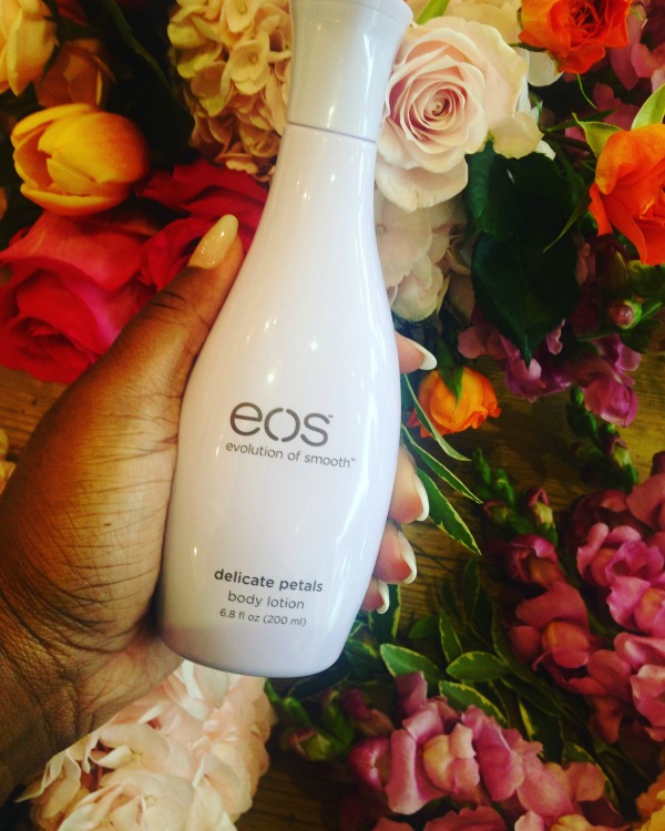 EOS Body Lotion Berry Blossom & Delicate Petals