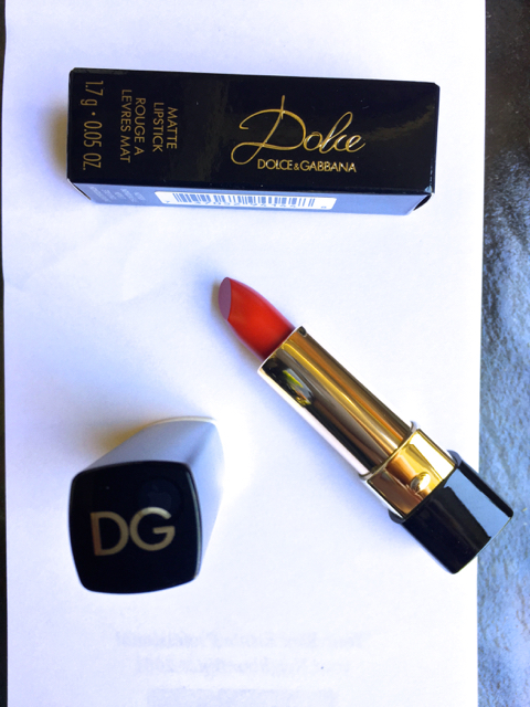 dolce and gabbana red lipstick
