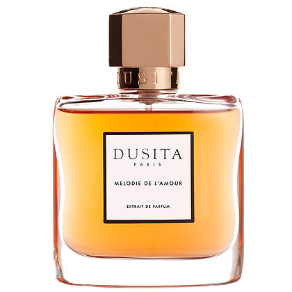 The Fragrant Journey: Dusita Melodie de l'Amour