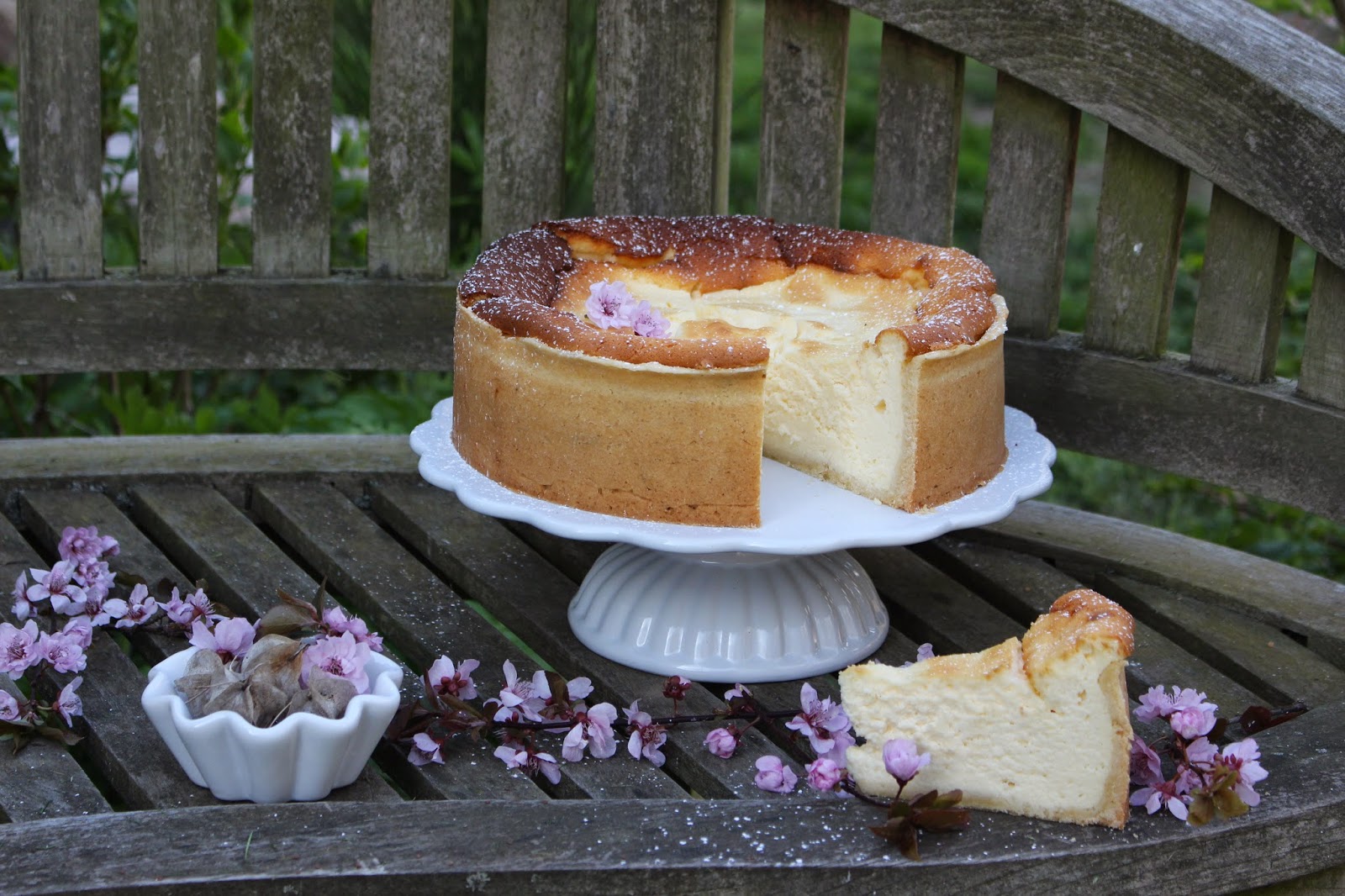 TORTEN LUST: {Rezept} Käsekuchen mit Schmand