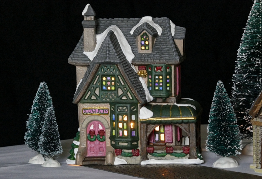 Hogsmeade Christmas Village 