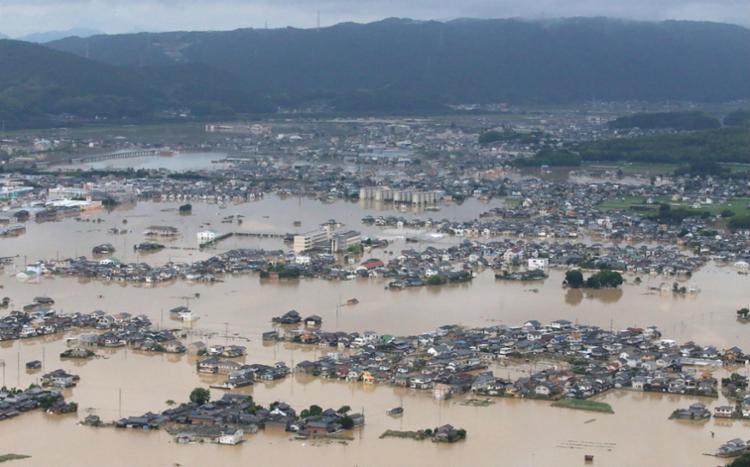 Forte chuva no Japão deixa mais de 100 mortos e 78 desaparecidos