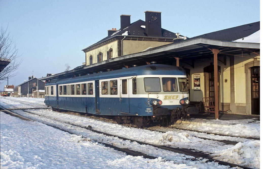 Σιδηροδρομικά Νέα SNCF «X 2800» το ρομαντικό autorail. Δείτε εικόνες
