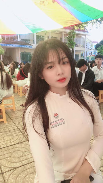 Nữ sinh xinh như nàng thơ trong bộ ảnh chia tay tuổi học trò Nữ sinh xinh như nàng thơ trong bộ ảnh chia tay tuổi học trò