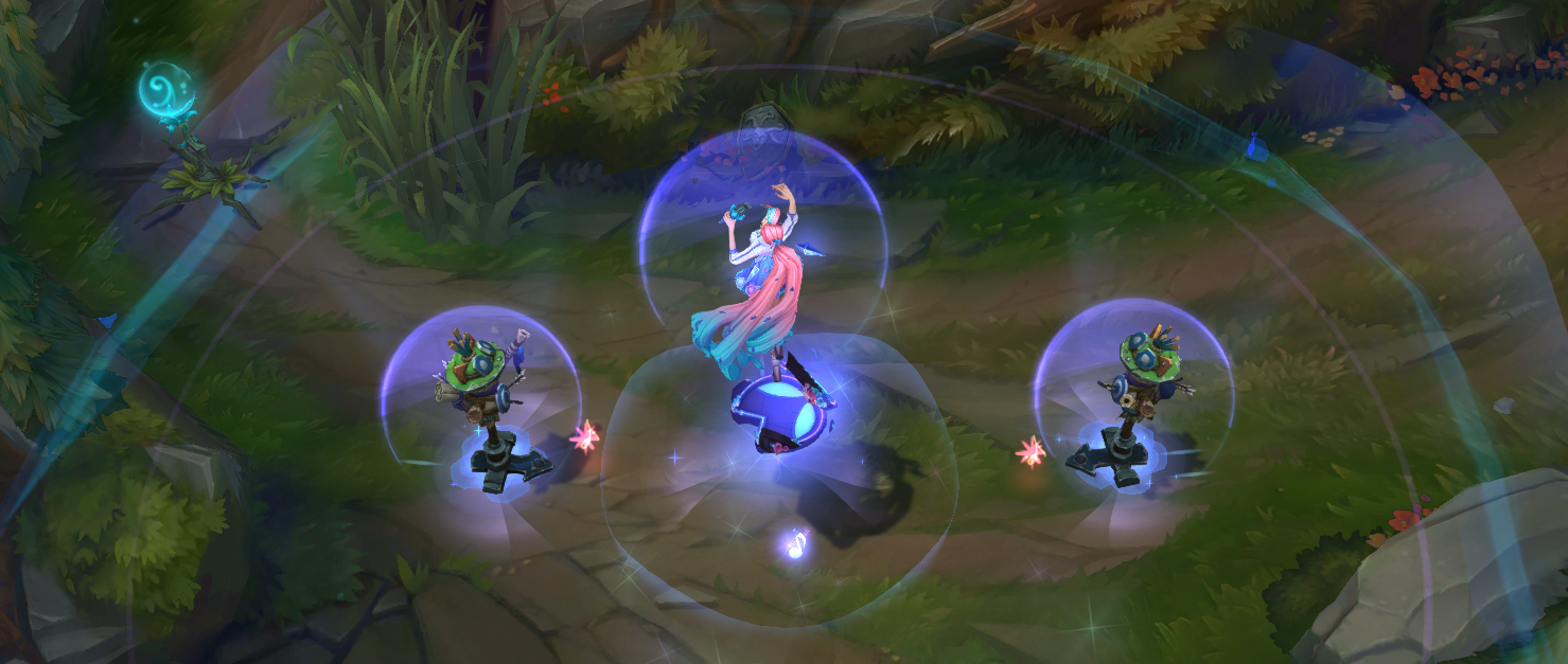 Surrender at 20: Seraphine & K/DA ALL OUT Content now available!