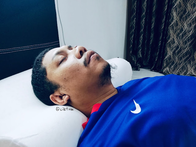Posisi tidur terlentang {back sleeper)