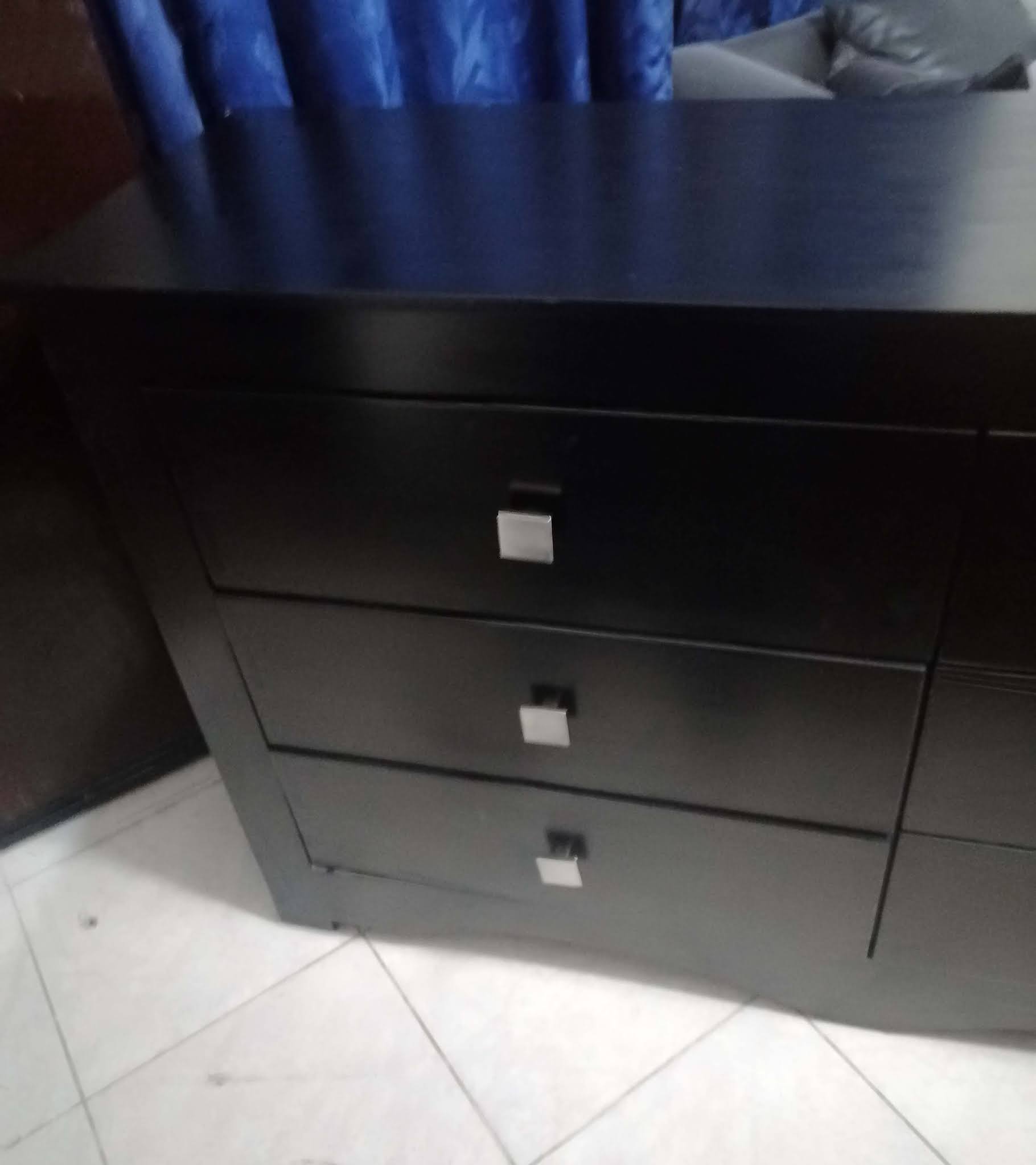 RENNOVA2000 CAJONERA DE TOCADOR GABBANA