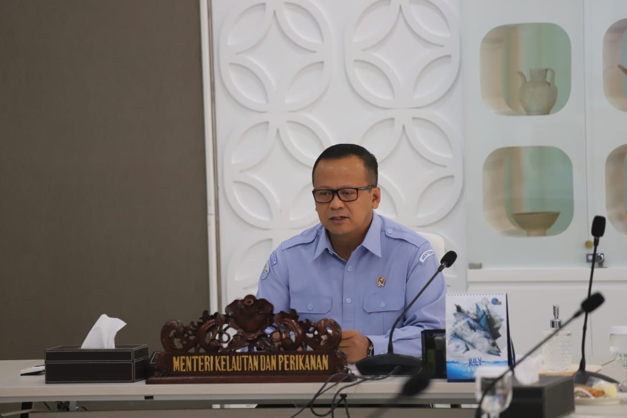 Menteri Edhy Tegaskan Izin Budidaya Udang Satu Pintu di BPKM