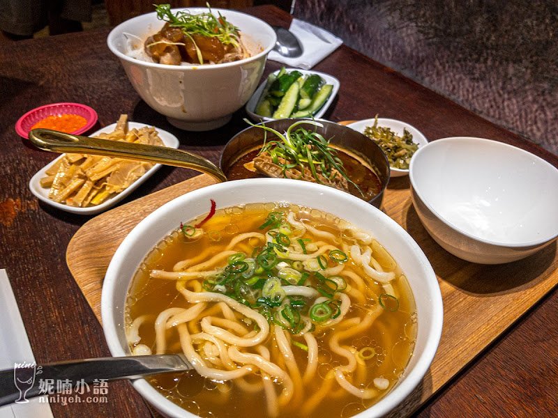 【西門町美食】牛店精燉牛肉麵。極品滿漢牛肉麵翻轉創意新吃法