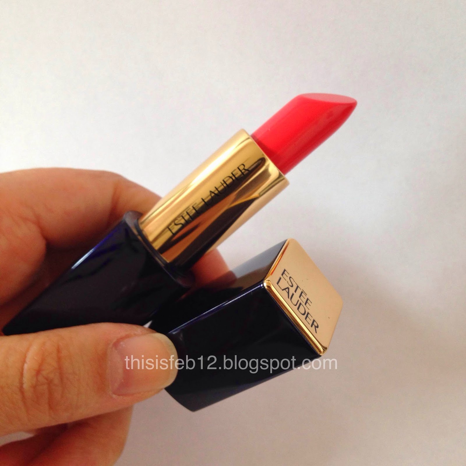estee lauder coral lipstick