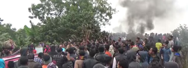 বধুর অস্বাভাবিক মৃত্যু, অভিযোগের পরেও ব্যবস্থা নেয়নি পুলিশ, পুর্ব মেদিনীপুরে পথ অবরোধে জনতা 2 বধুর অস্বাভাবিক মৃত্যু, অভিযোগের পরেও ব্যবস্থা নেয়নি পুলিশ, পুর্ব মেদিনীপুরে পথ অবরোধে জনতা