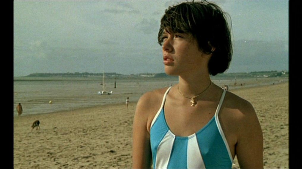 RESEÑAS CINEFILAS “Pauline à la Plage / Pauline en la Playa” de Éric Rohmer (1983) Por Frank