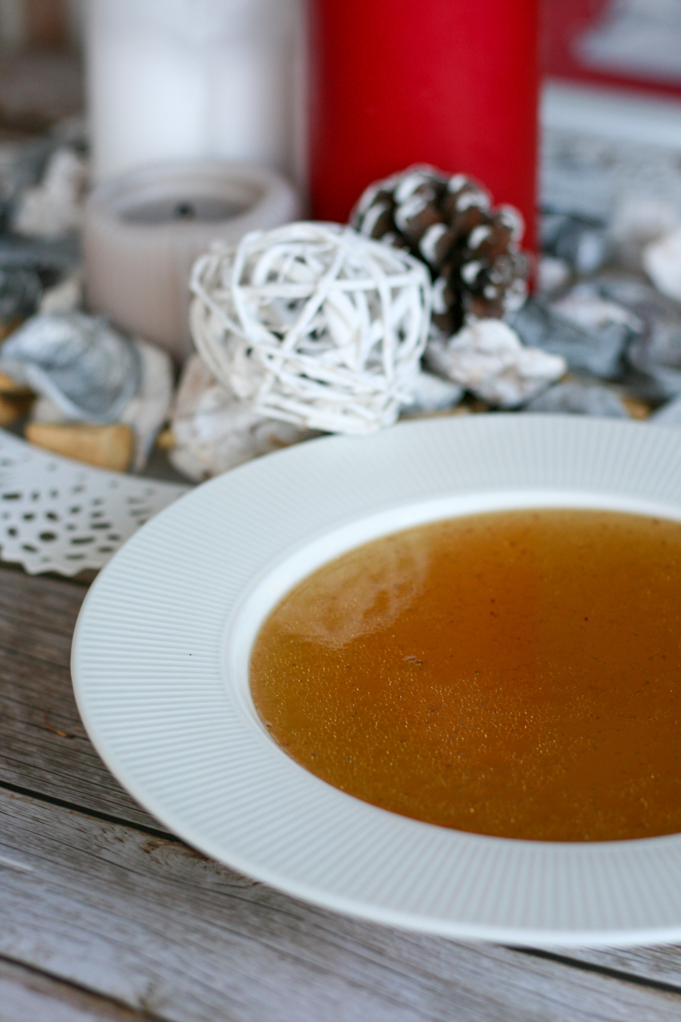 CONSOMÉ DE NAVIDAD ESTA EL HORNO PARA BOLLOS