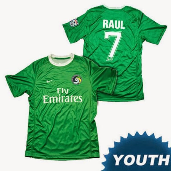 La camiseta de Raúl González del New York Cosmos a la venta