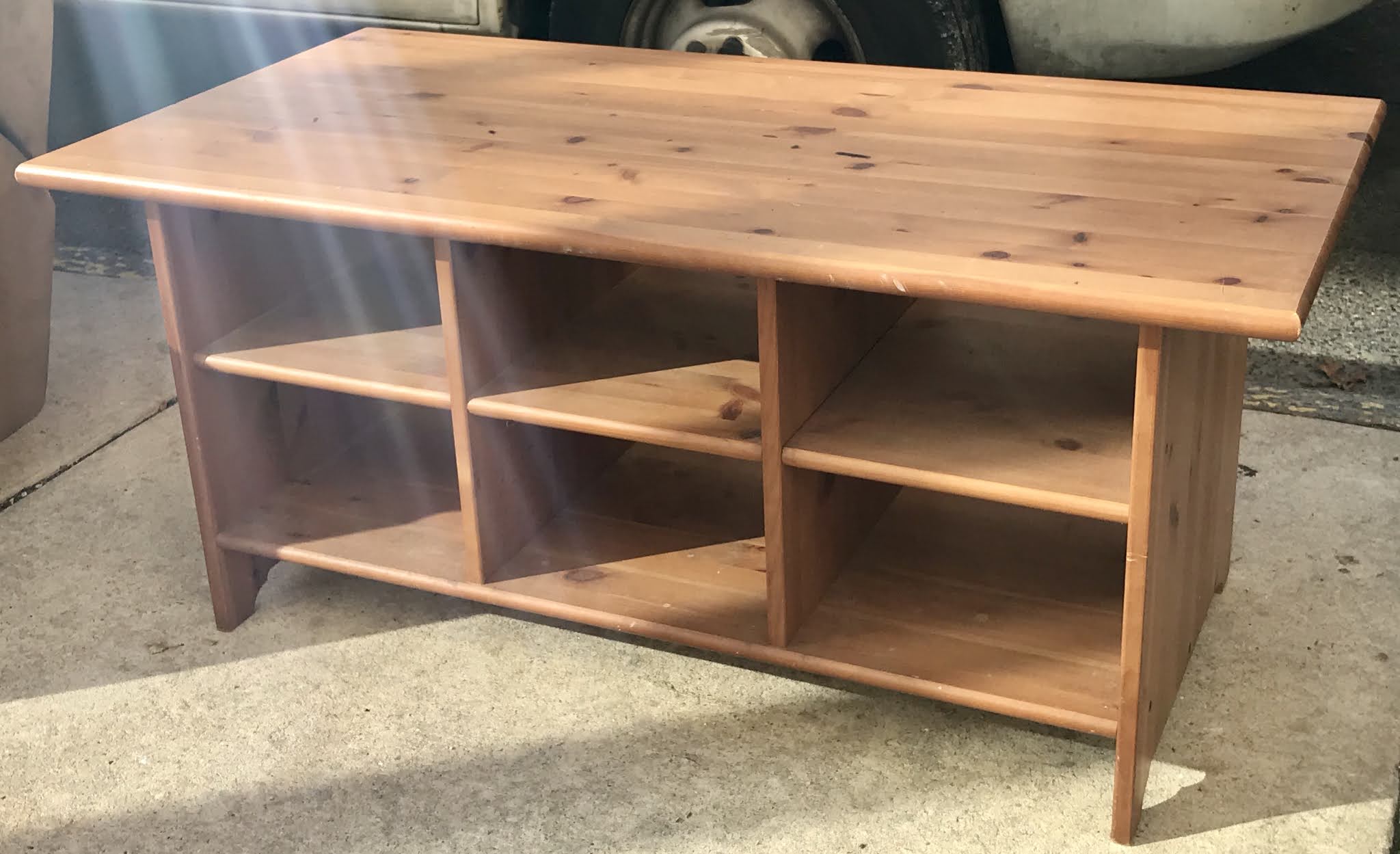 Uhuru Furniture & Collectibles 477070 Pine 3x2 Cubby TV Stand/Shoe