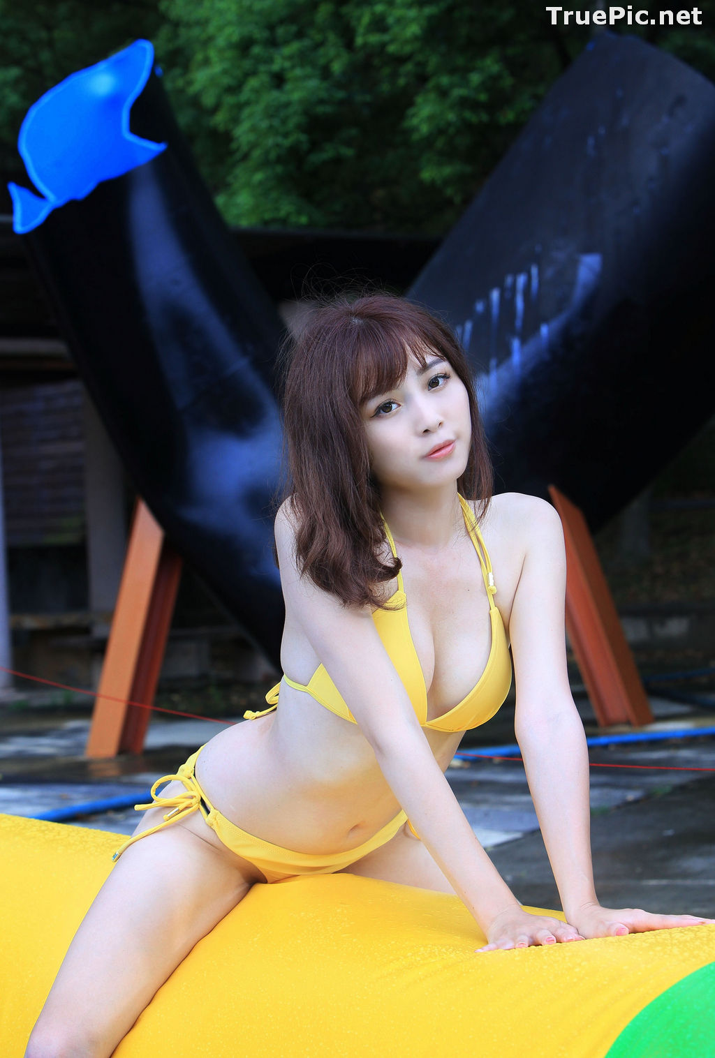 Image Taiwanese Model - Ash Ley - Yellow Bikini at Taipei Water Museum - TruePic.net - Picture-59