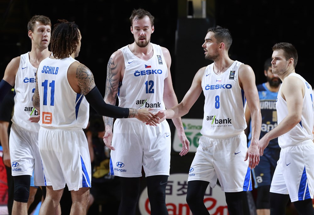 Grécia vence e pega Croácia na semifinal do Pré-Olímpico de basquete de  Turim - ESPN