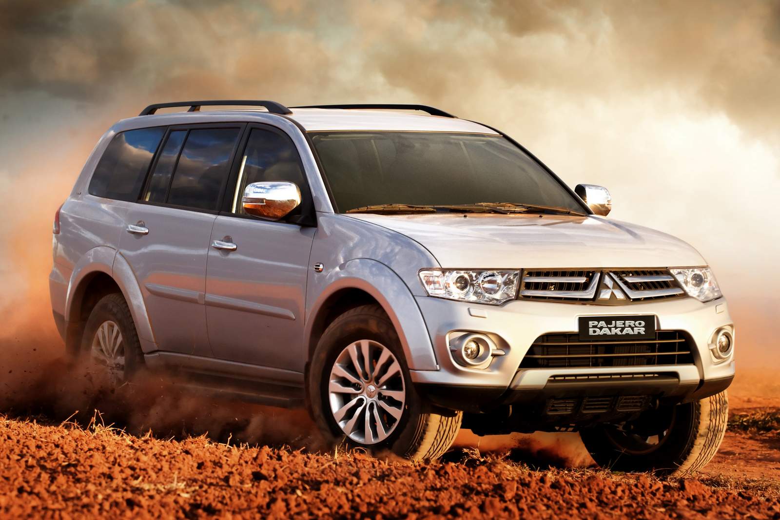 Mitsubishi Pajero Dakar 2010