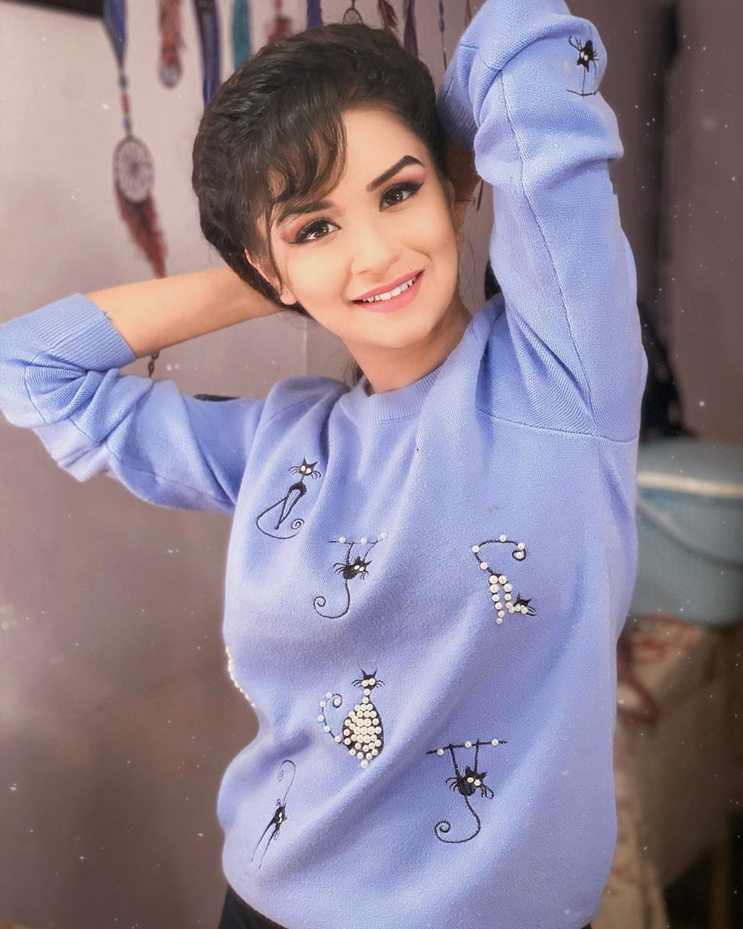 Avneet kaur pic