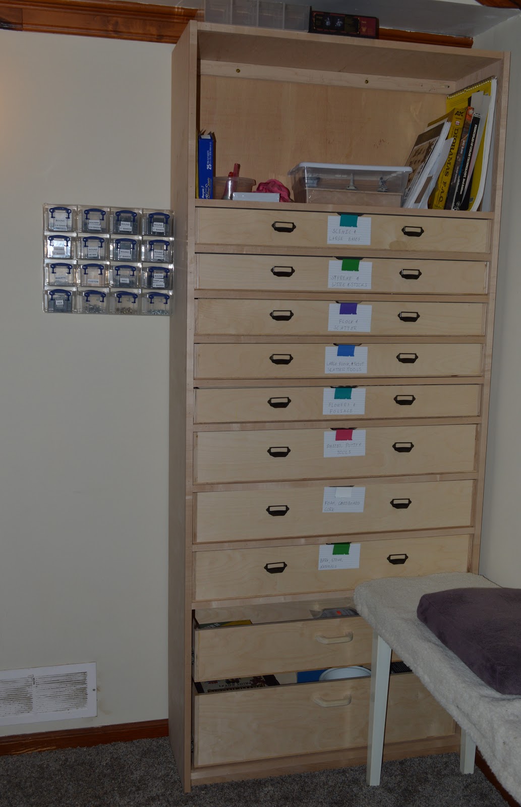 Jen's Mini Painting Knight Shading Metal. Goremaw Airbrush. Storage!