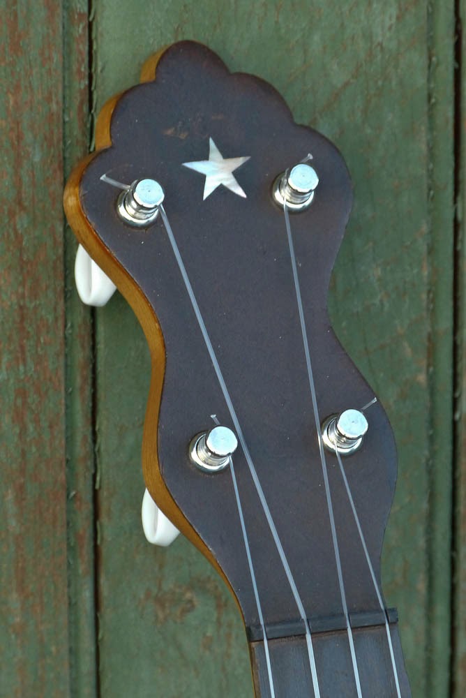 c.1920 Bruno Banjo Ukulele