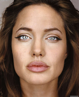 without make up sexy Angelina Jolie pictrue