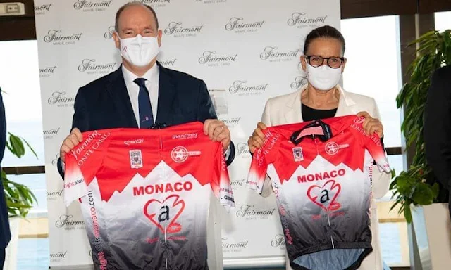 Prince Albert and Princess Stephanie received their personalized cycling jerseys of EKOI