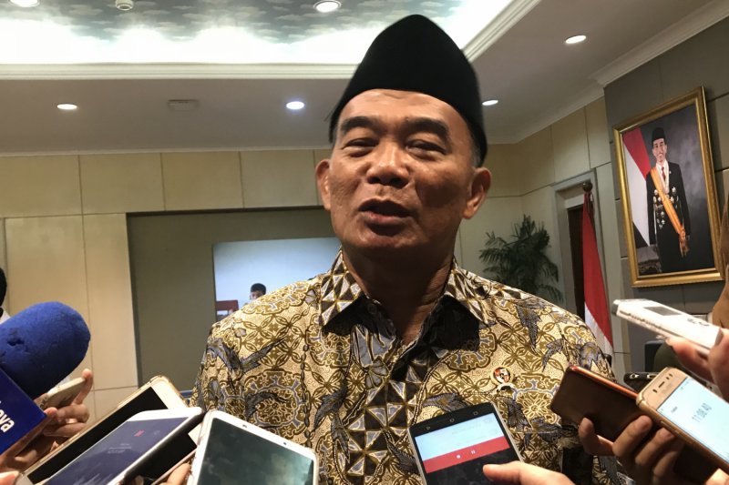 Mendikbud Himbau Agar Pelajar Jangan Mudah Di Provokasi Mendikbud Himbau Agar Pelajar Jangan Mudah Di Provokasi